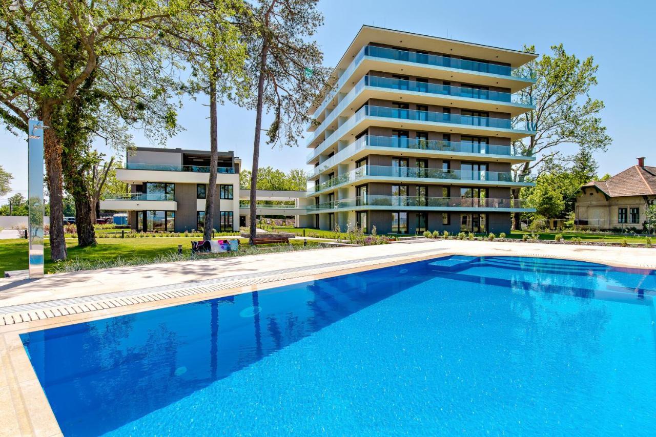 Bonnie-Premium Lelle Waterfront Private Apartment 발라톤엘 외부 사진