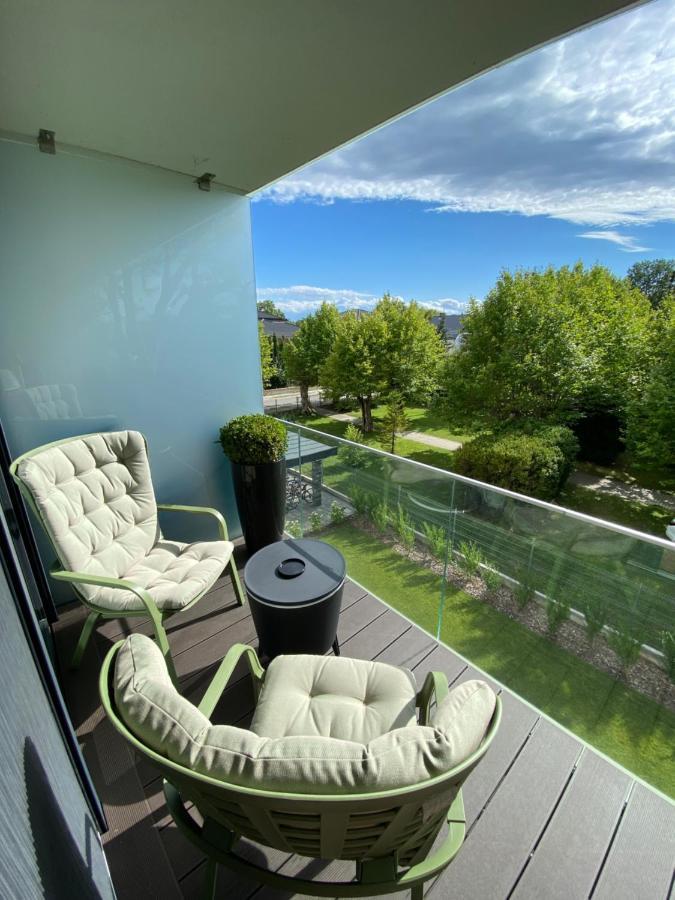Bonnie-Premium Lelle Waterfront Private Apartment 발라톤엘 외부 사진